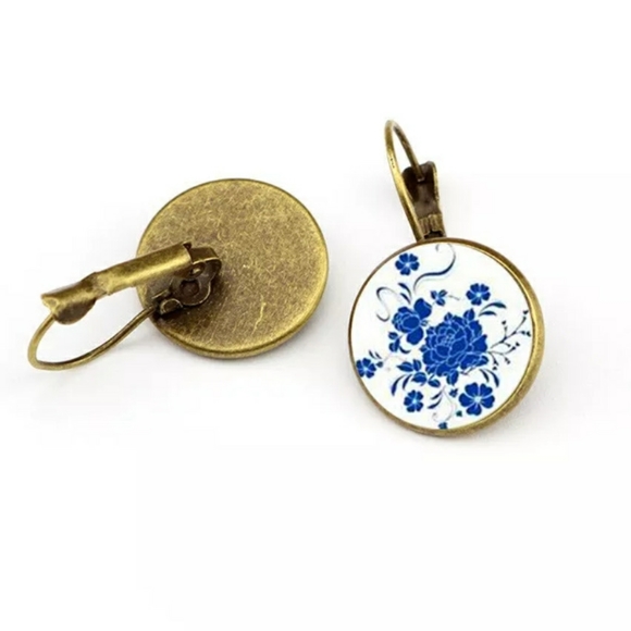 Floral Leverback Glass Cabochon Earrings - Picture 3 of 4